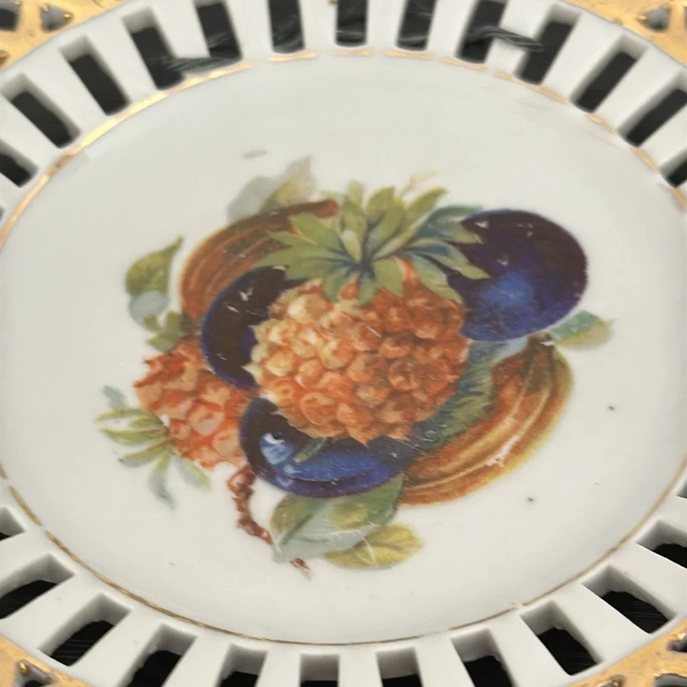 🌹 German 5” Vintage Gold Guild Edge Fruit Plates Set of 3